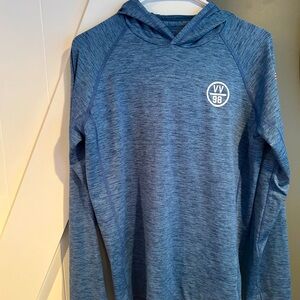 Vineyard vines, performance, hooded T-shirt